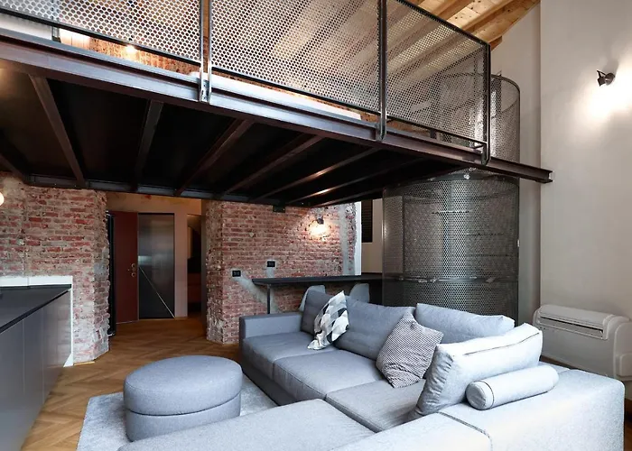 Lancetti Stylish Loft