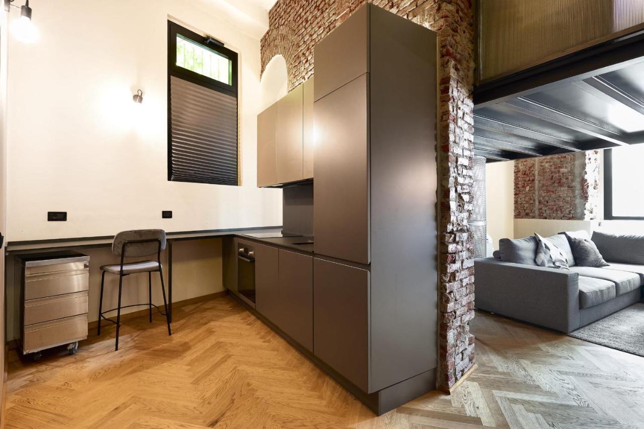 Lancetti Stylish Loft Apartment